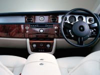 Rolls-Royce Phantom 2003 photo